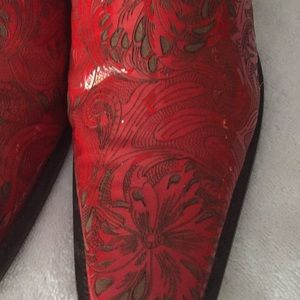 Western red detailed mule